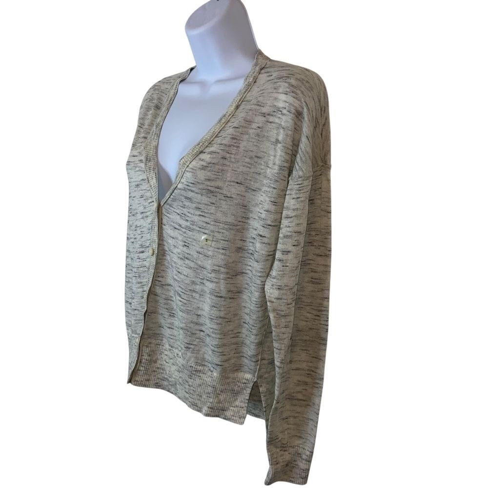 LOFT Grey Space Dye V-Neck Button Front Cardigan Sweater Quiet Luxury Size S - Picture 4 of 7